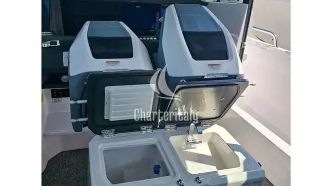 Axopar 29 XC Cross Cabin - Ema - 23
