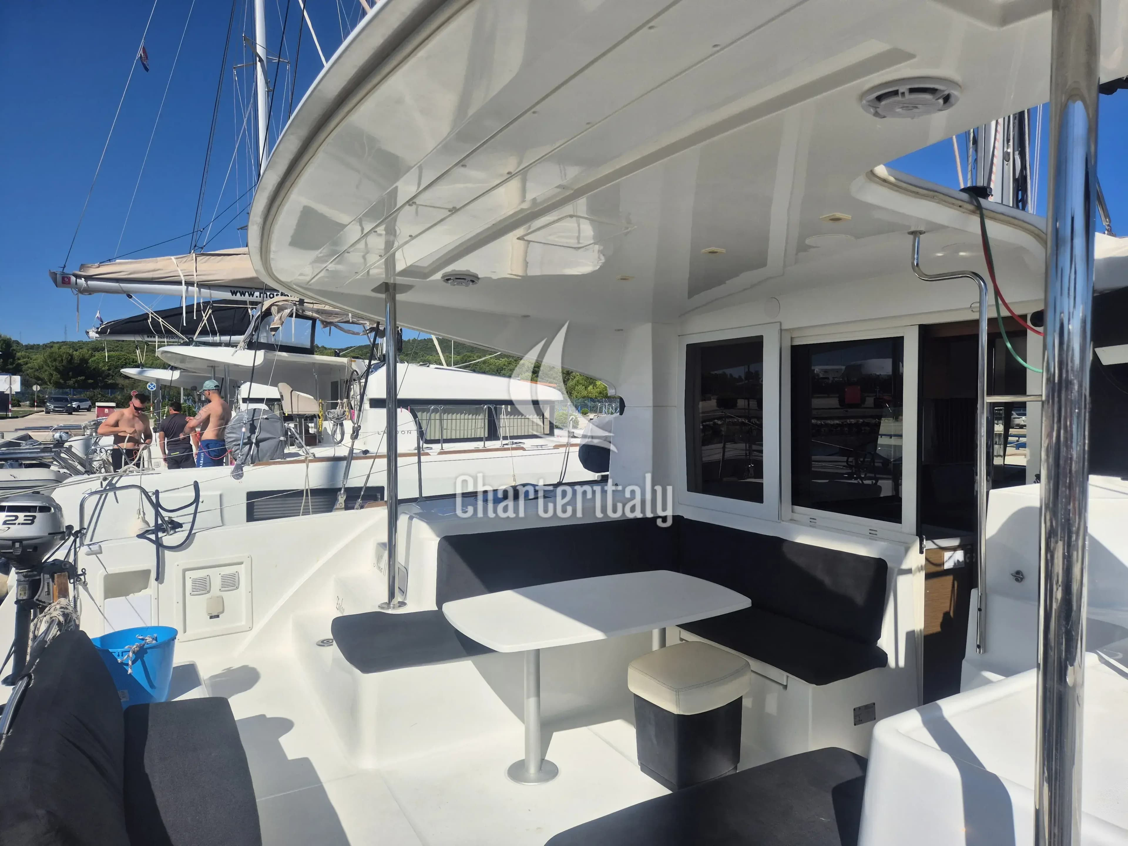 Lagoon 40 - Nina II - 2