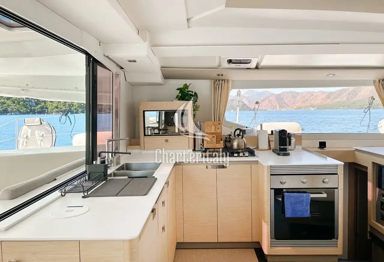 Fountaine Pajot Tanna 47 - 5 + 1 cab. - Angara - 17