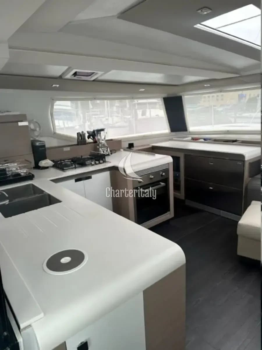 Fountaine Pajot Tanna 47 - 5 cab. - Zensation - 15