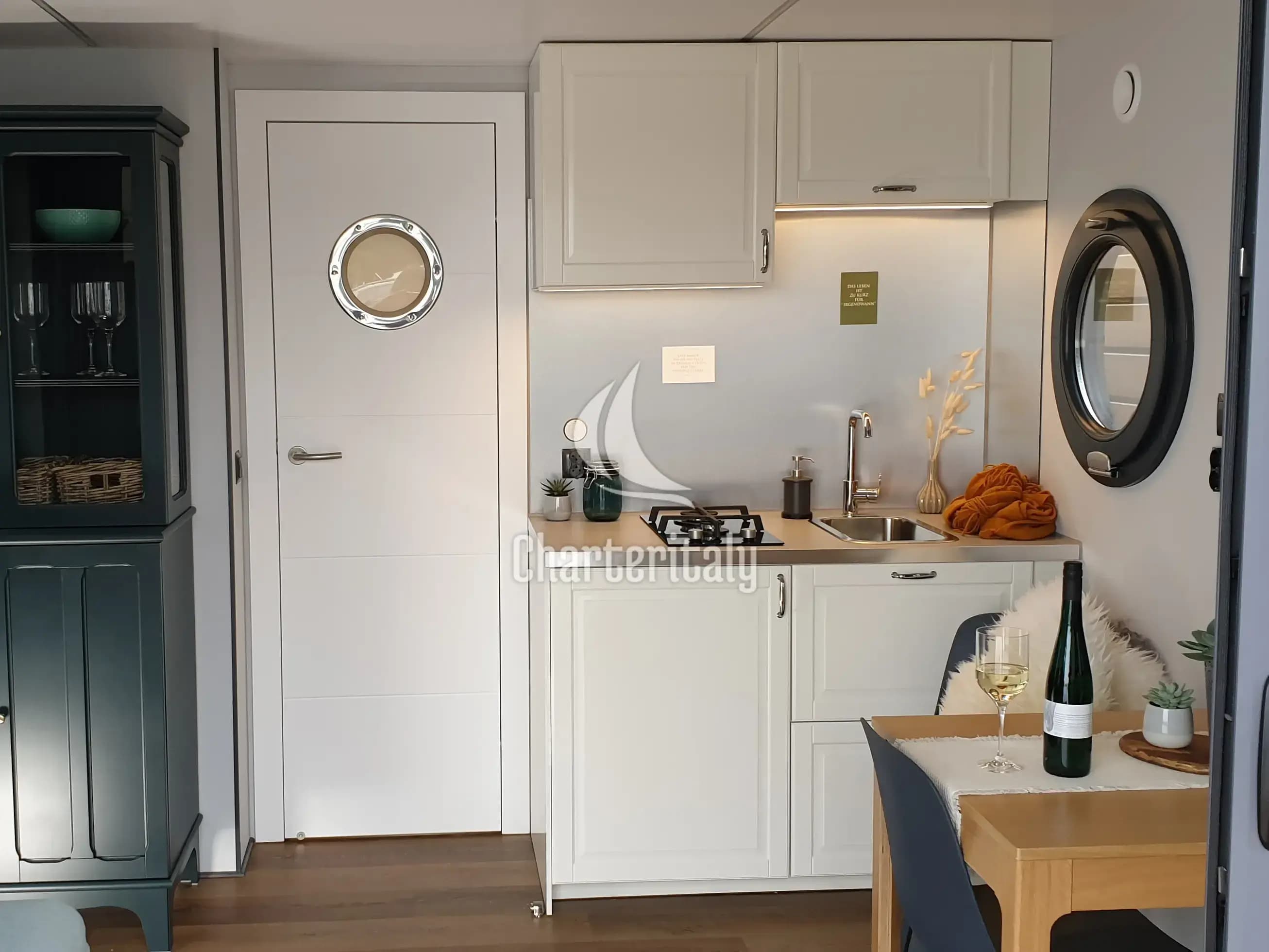 Houseboat - Copenhagen - 5