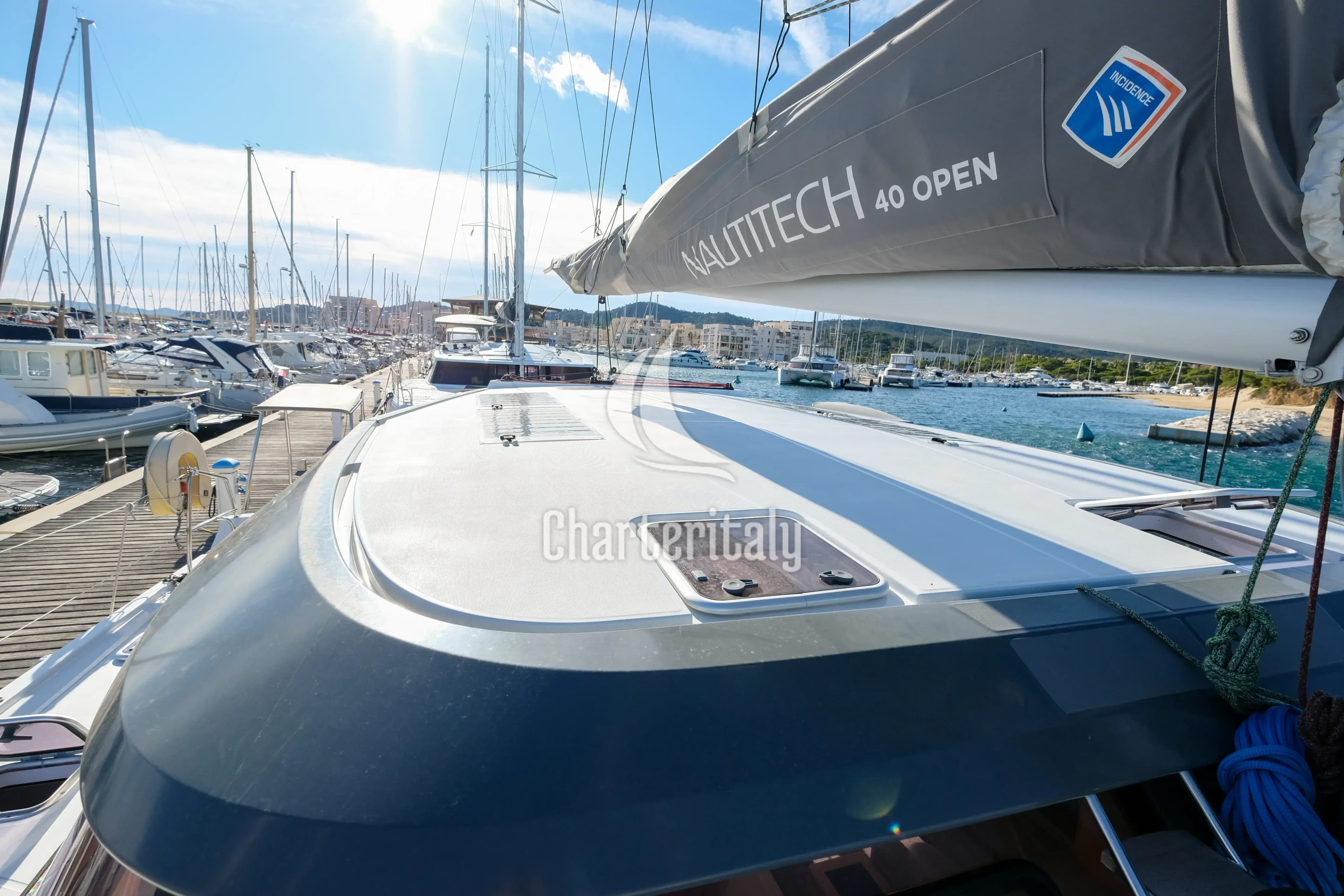 Nautitech 40 Open - Grelots - 44