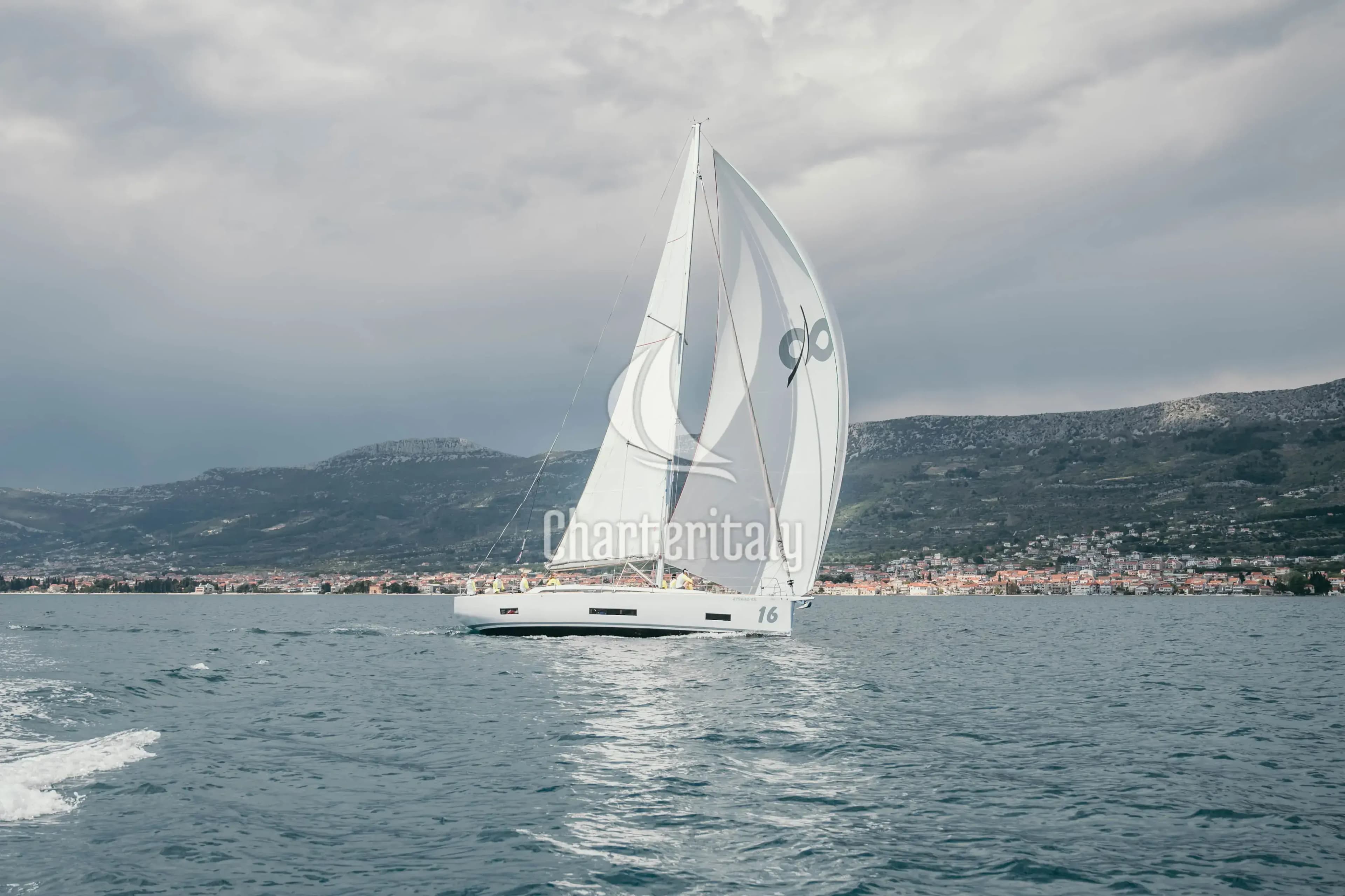 Salona 46 - HESTIA - 16
