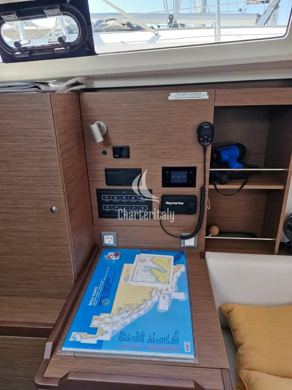 Oceanis 37.1 - Agios - 20