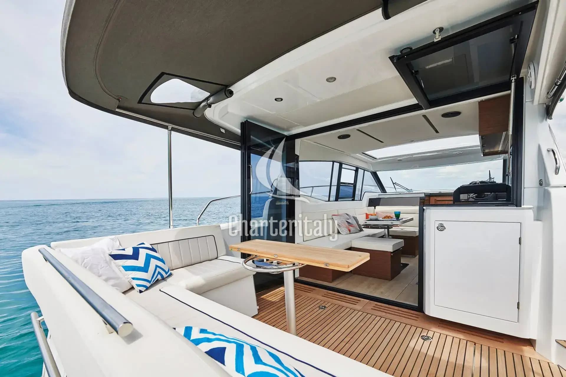 Jeanneau NC 37 - Black Pearl - 12