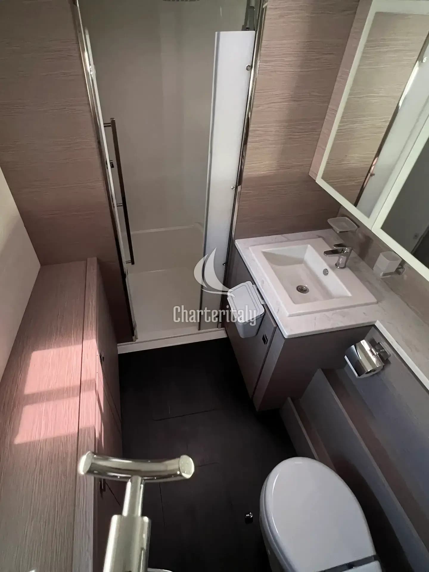 Fountaine Pajot MY6 - Mamma Mia - 23