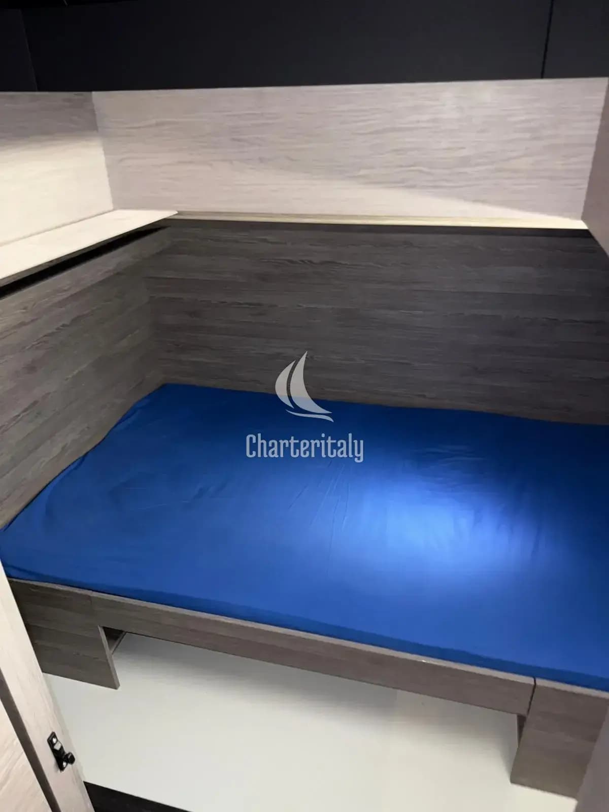 Fountaine Pajot MY6 - Mamma Mia - 20
