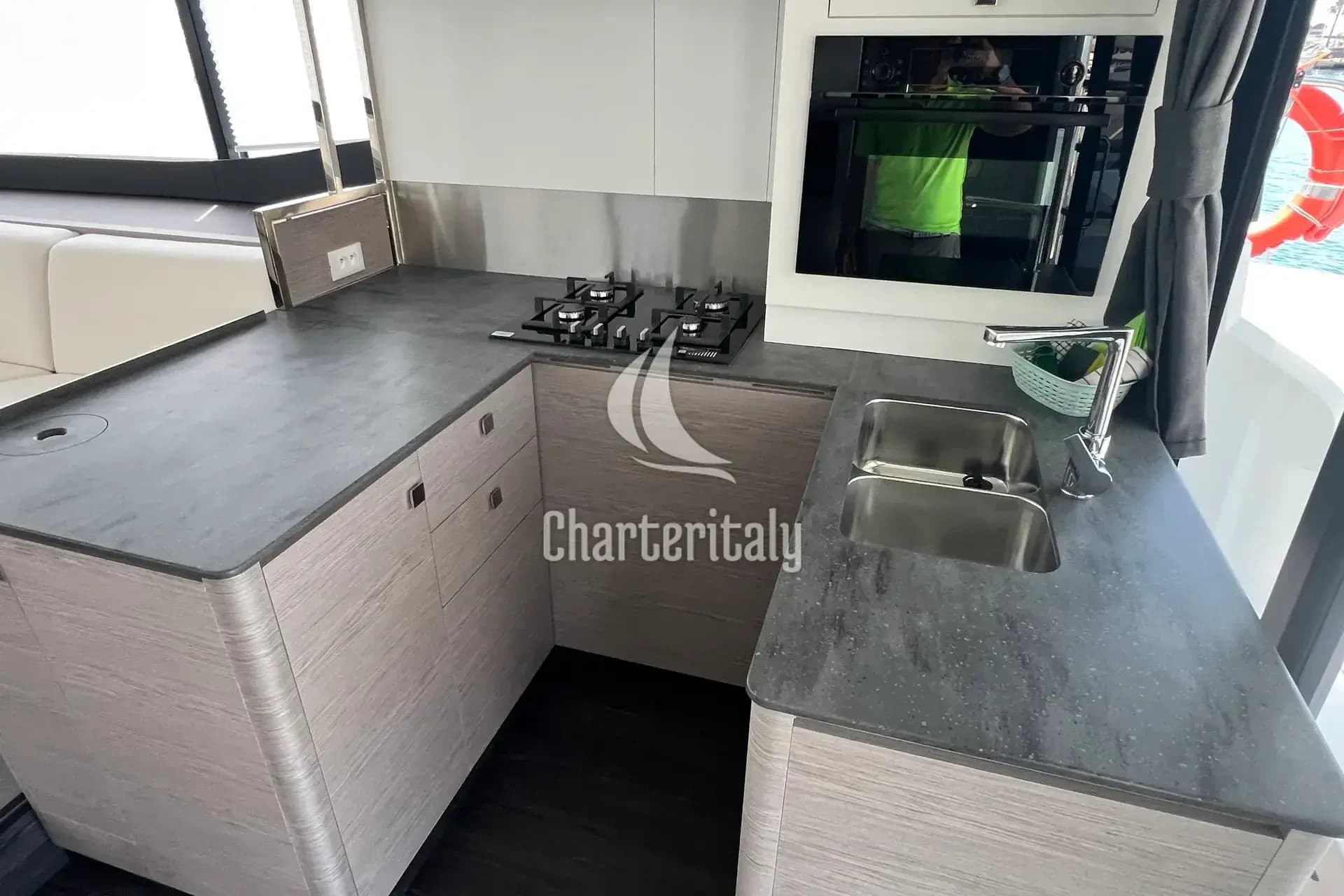 Fountaine Pajot MY6 - Mamma Mia - 14