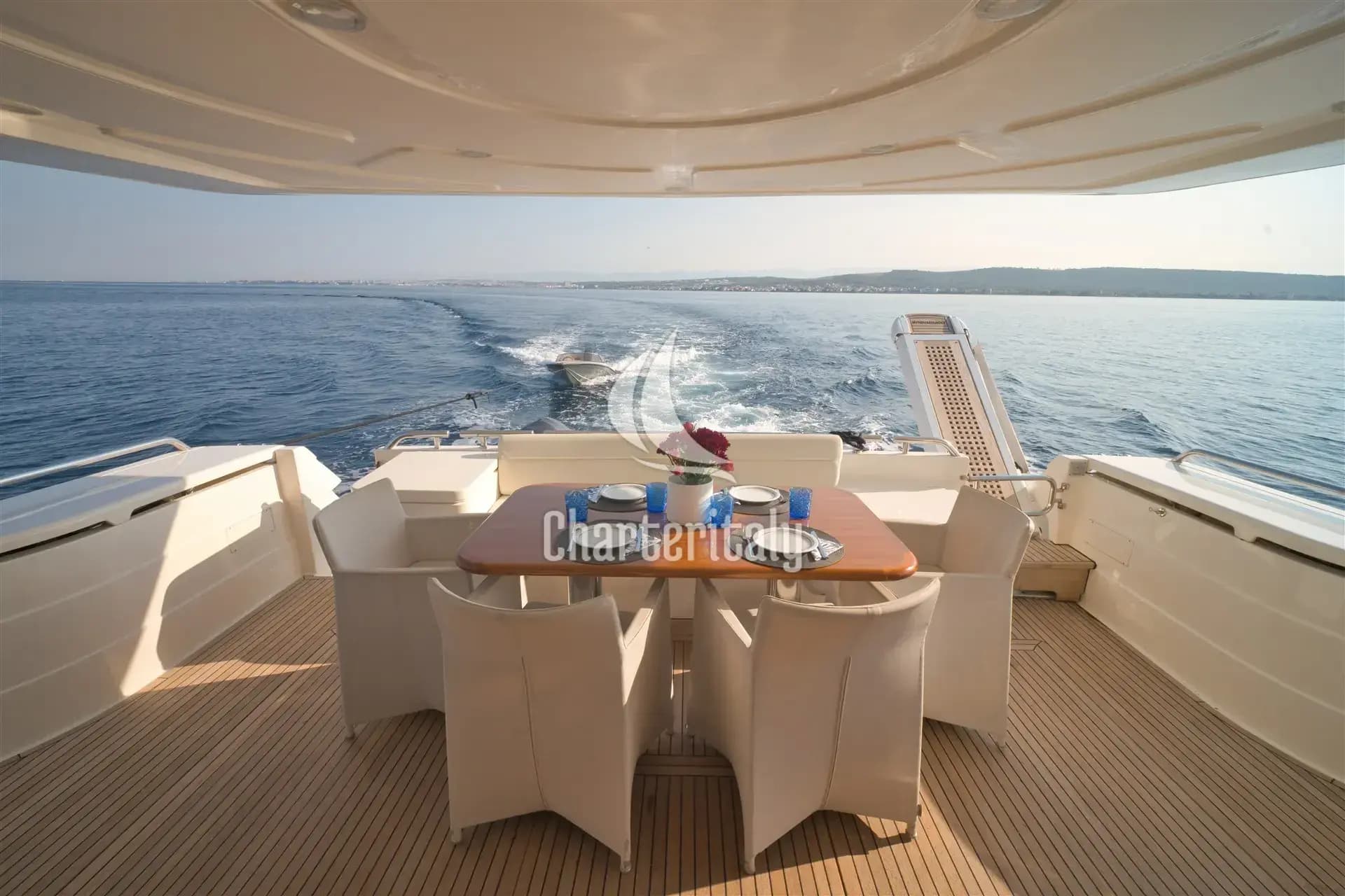 Ferretti 681 - Dominique - 8