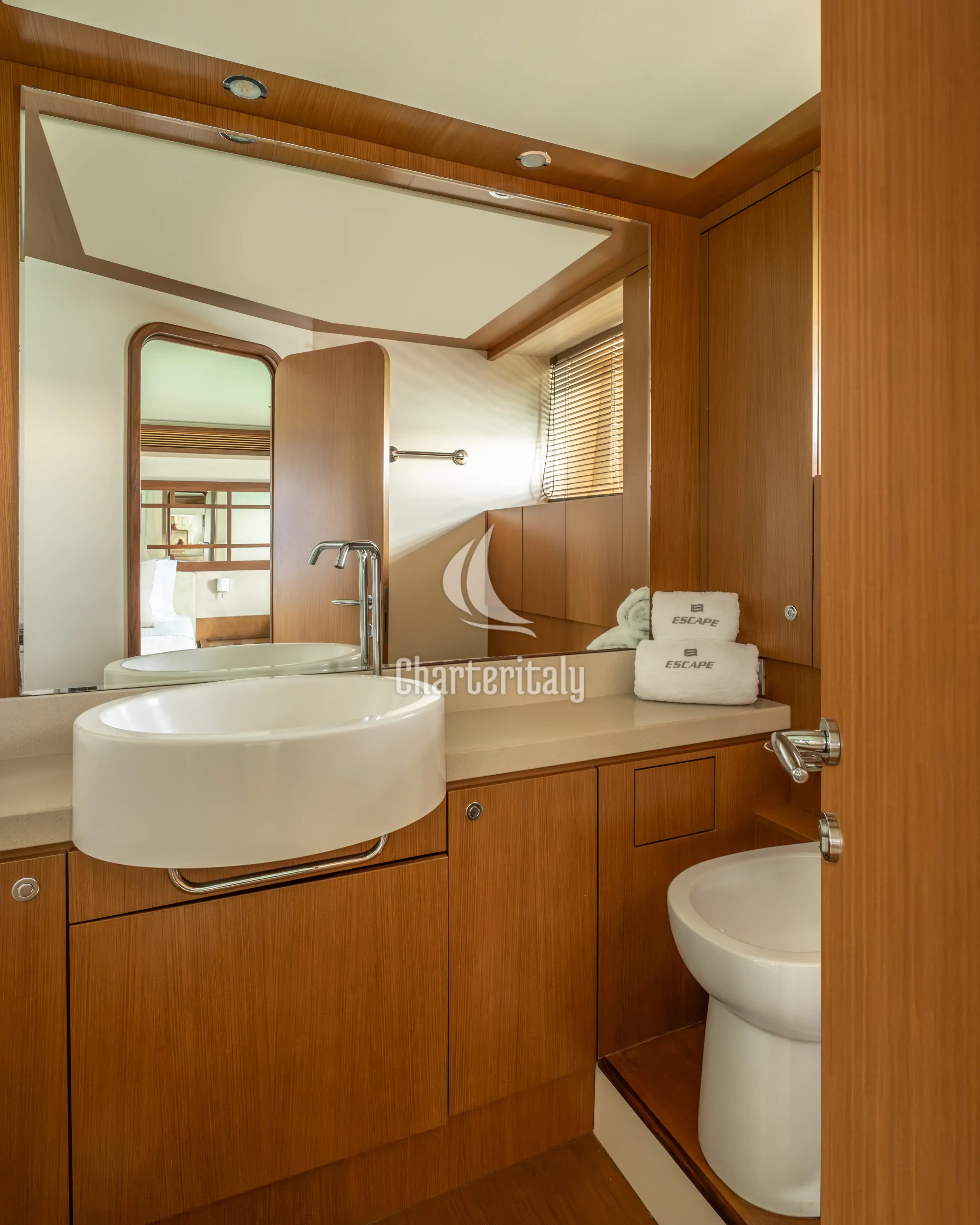 Ferretti 630 - ESCAPE - 12