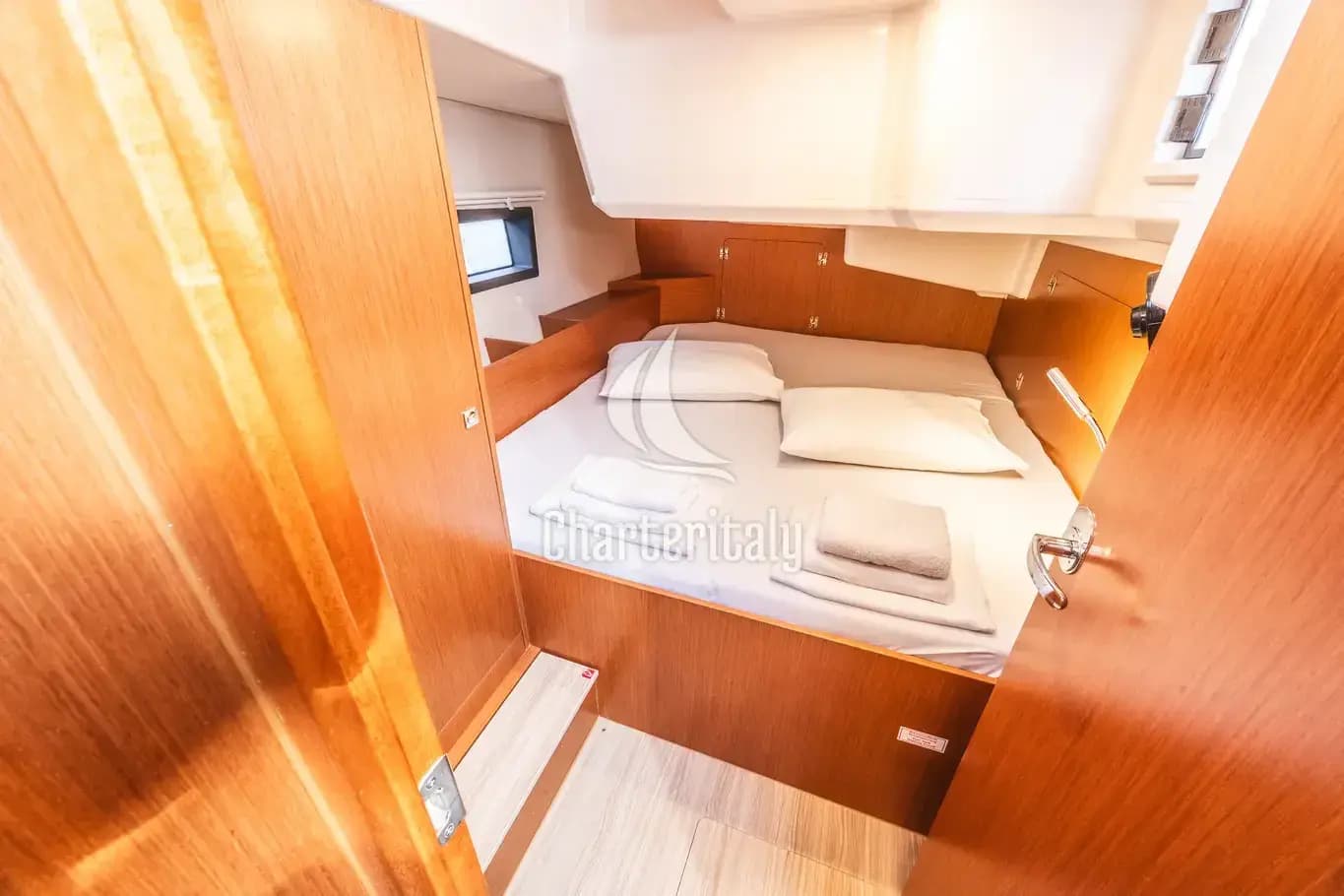 Bavaria C42 - Arian - 11