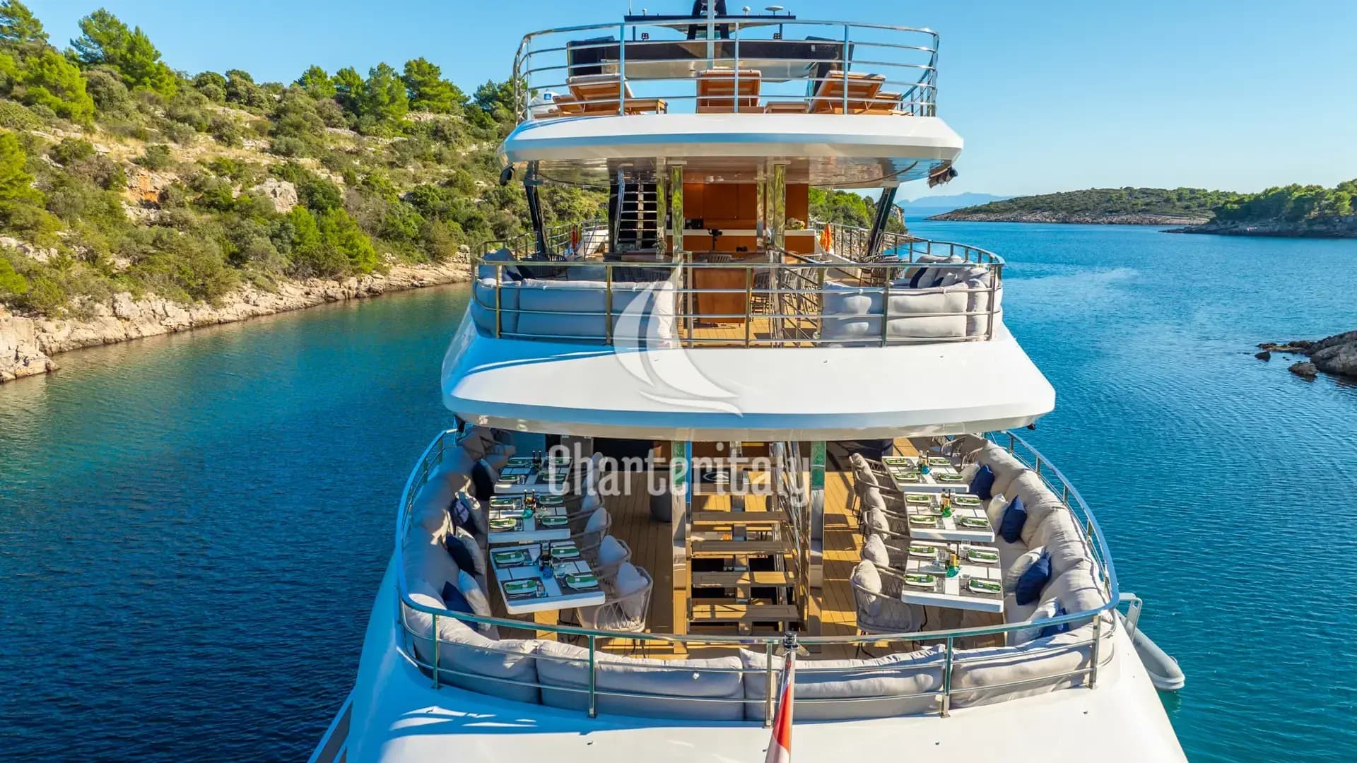 Luxury Motor Yacht - ARGO - 29