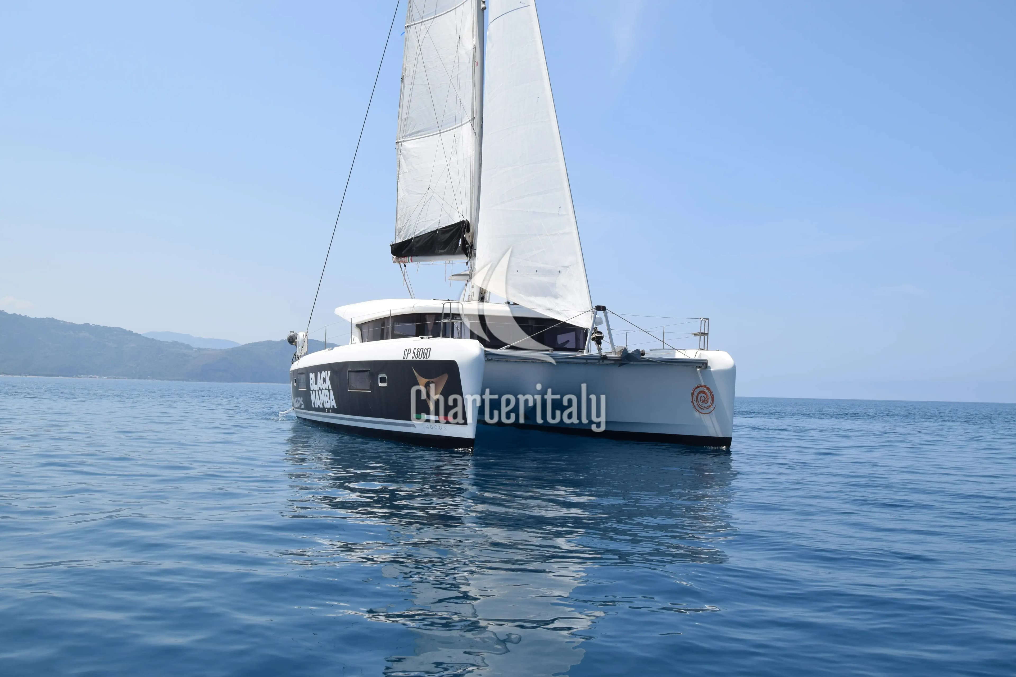 Lagoon 42 - Claudia - 6