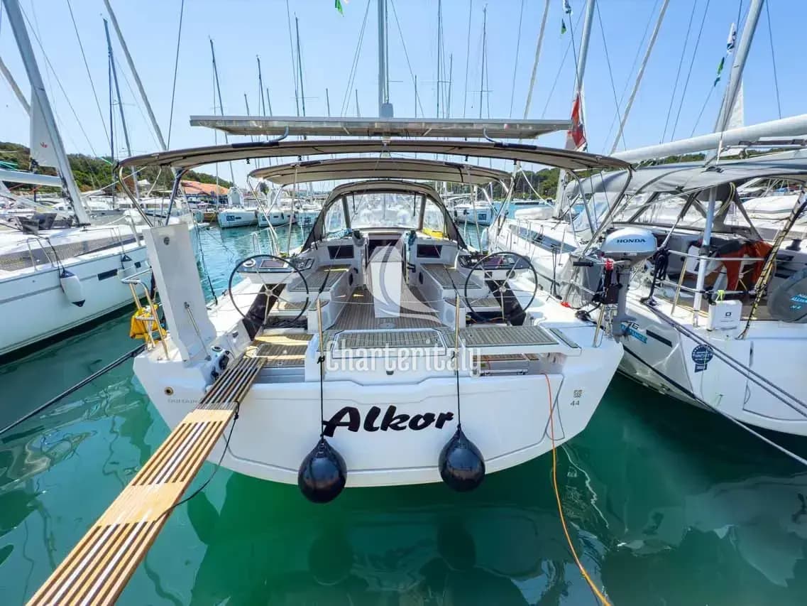 Dufour 44 - 4 cab - Alkor - 1