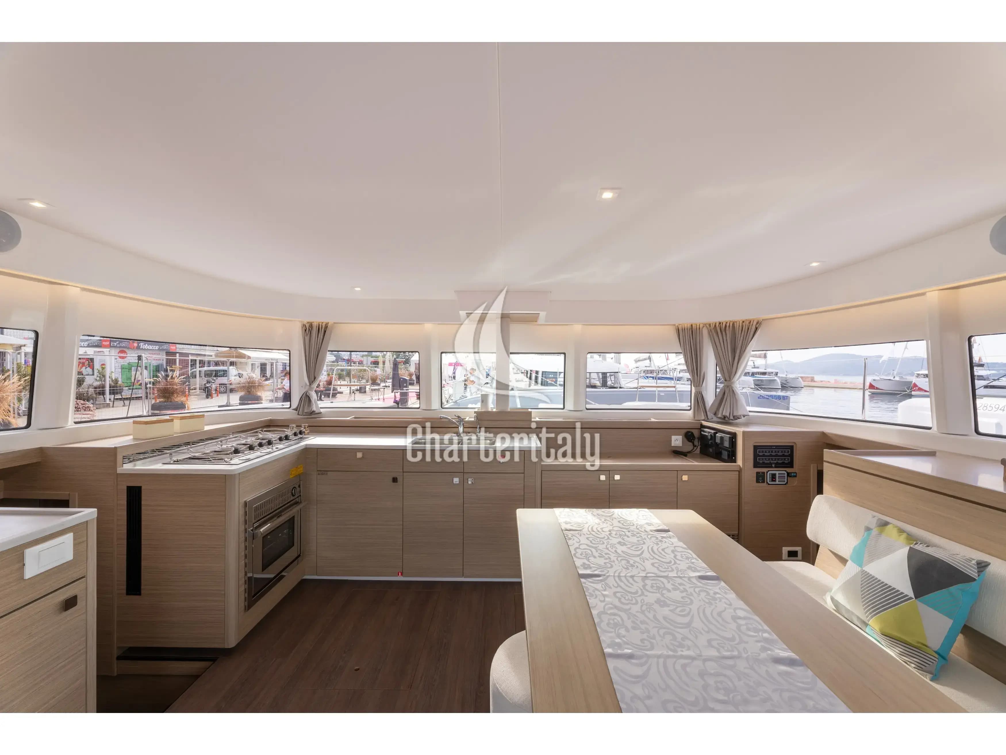 Lagoon 43 - LA ROSE - 10