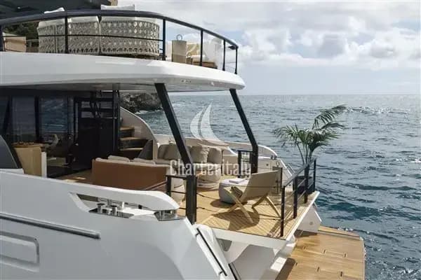 Azimut 82 Fly - Balance - 2