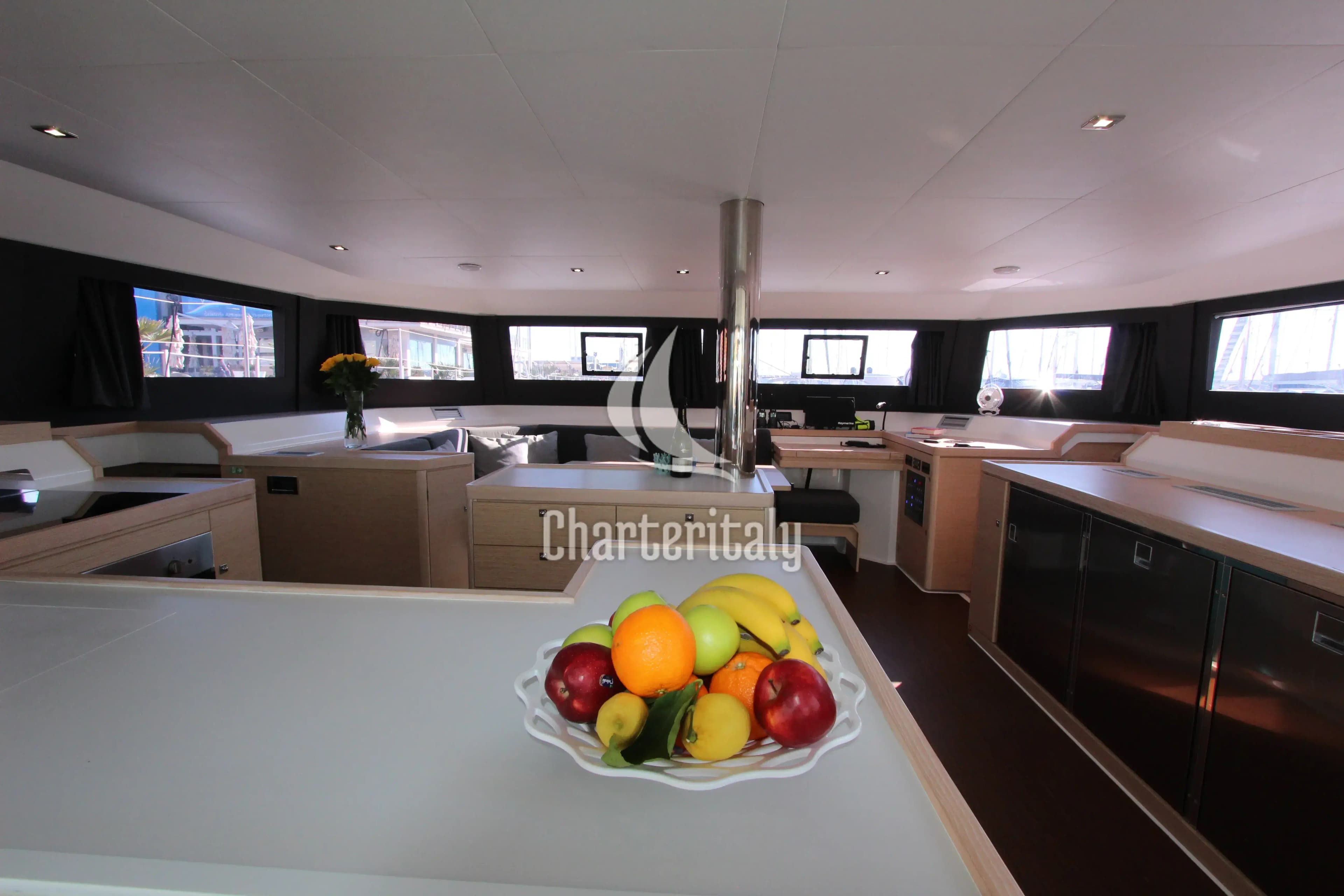 Dufour 48 Catamaran - 5 + 1 cab. - Amelie - 9
