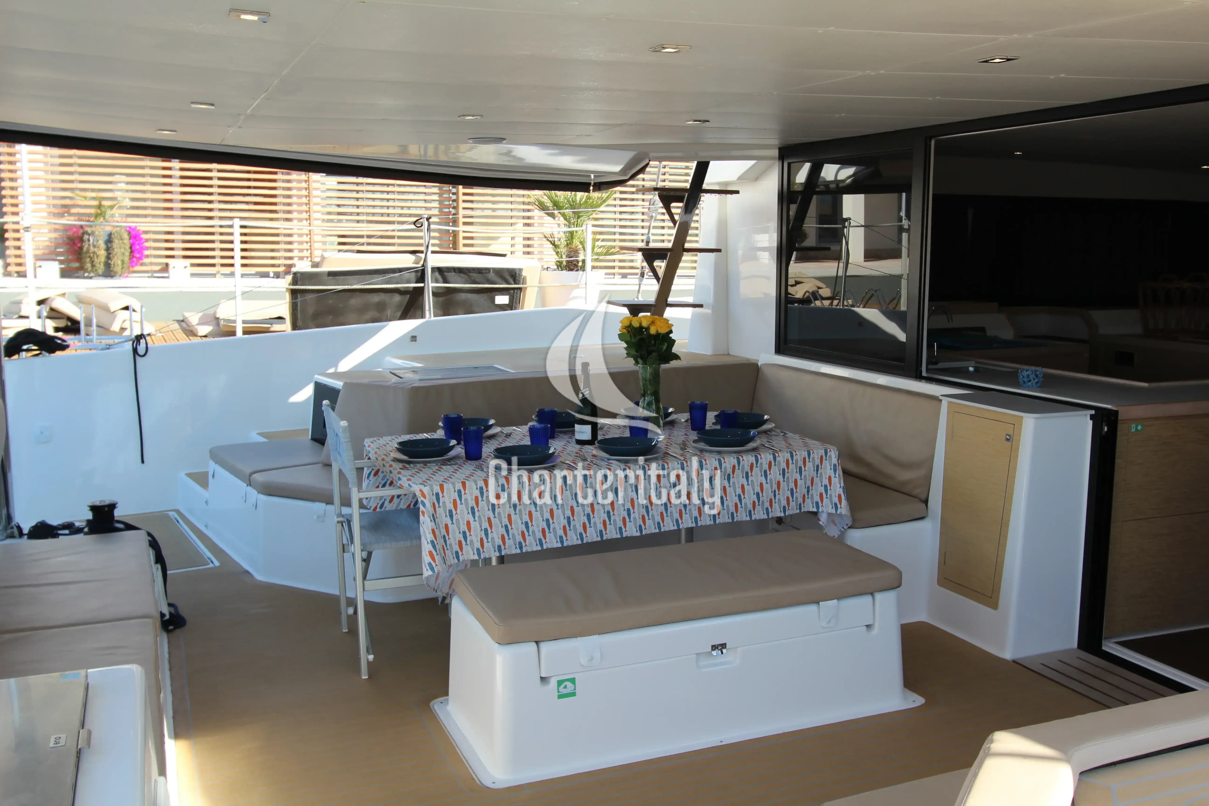 Dufour 48 Catamaran - 5 + 1 cab. - Amelie - 4