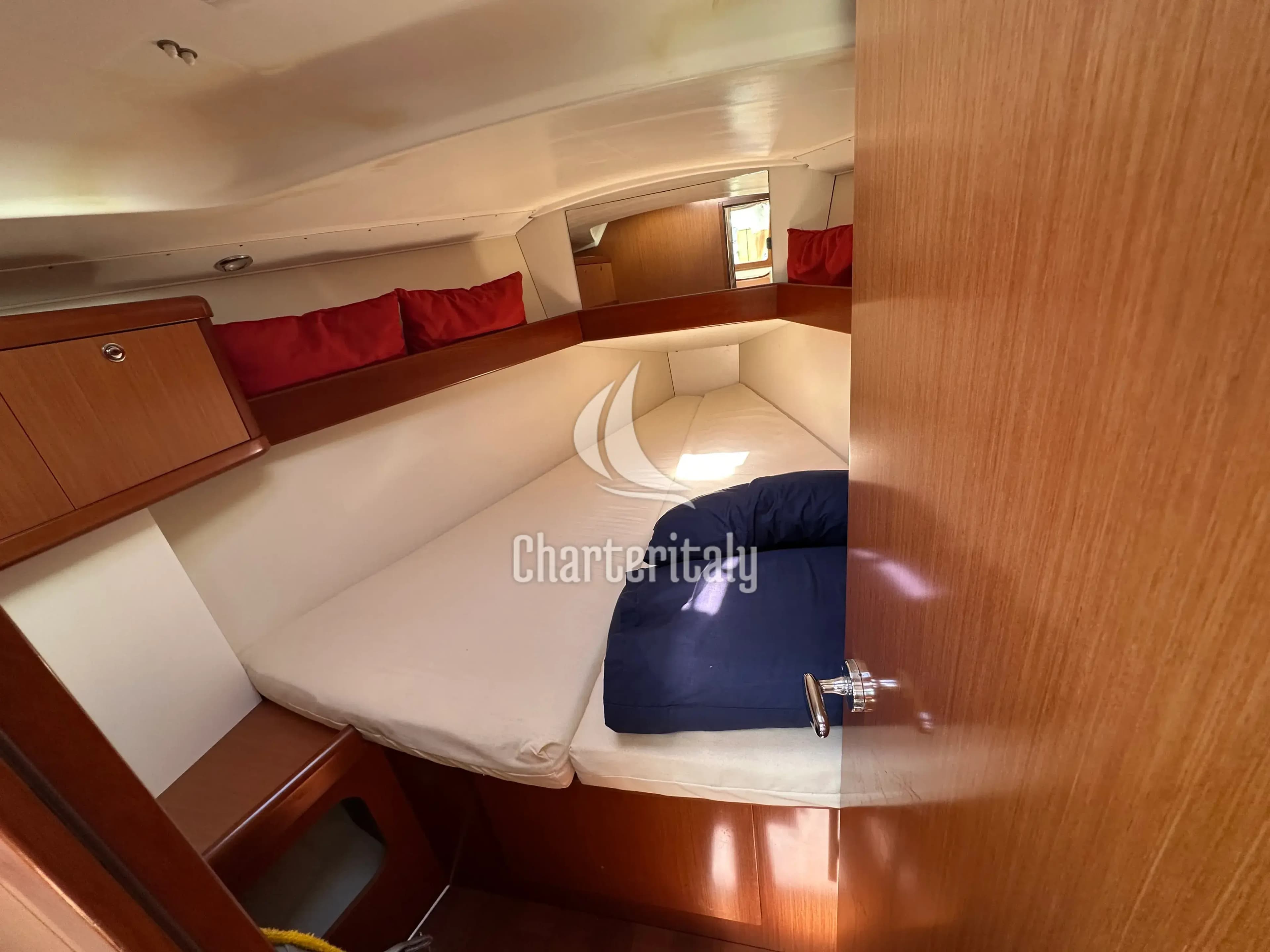 Oceanis 34 - BLU - 9