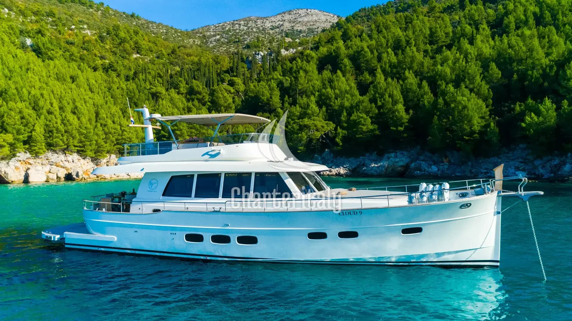 Motoryacht - Cloud 9 - 4