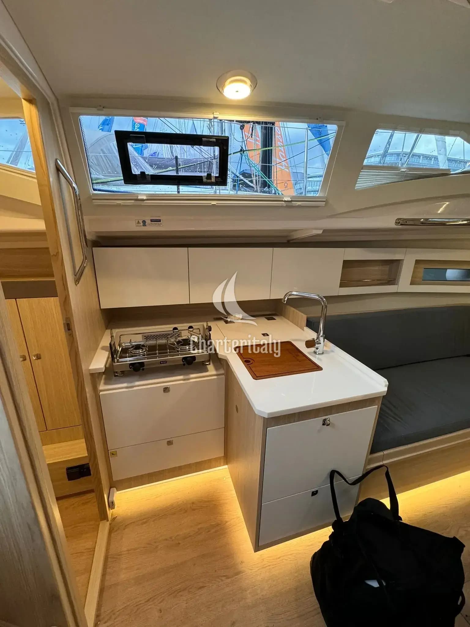 Maxus 35 - ALAS - 33