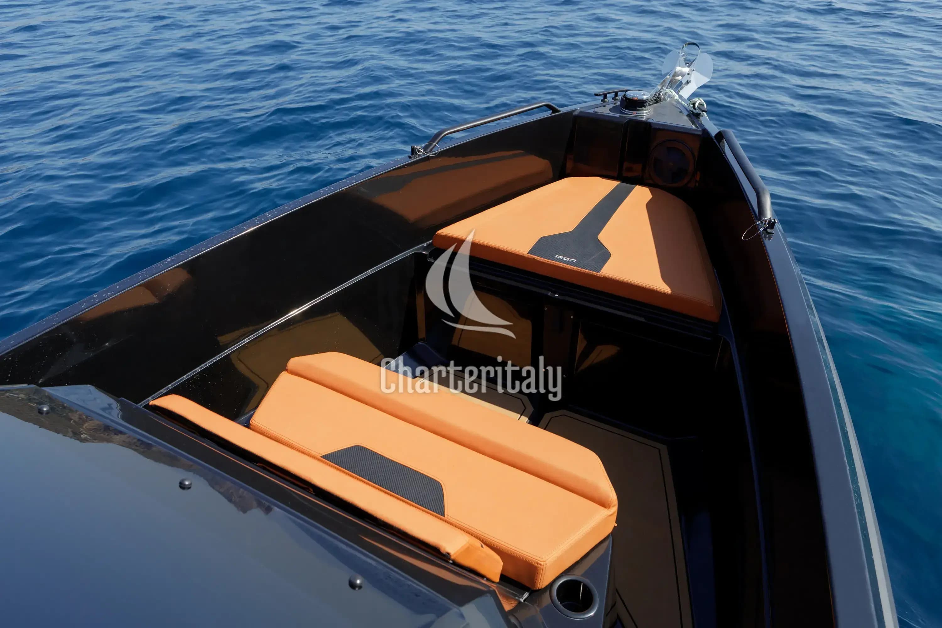 Motorboat - Iron Bond - 32