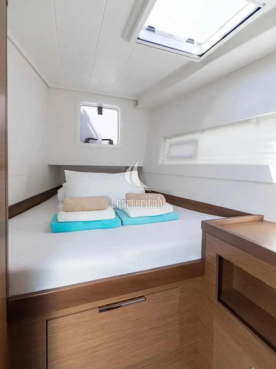 Lagoon 40 - BYE BYE 2020 (air condition, generator) - 7