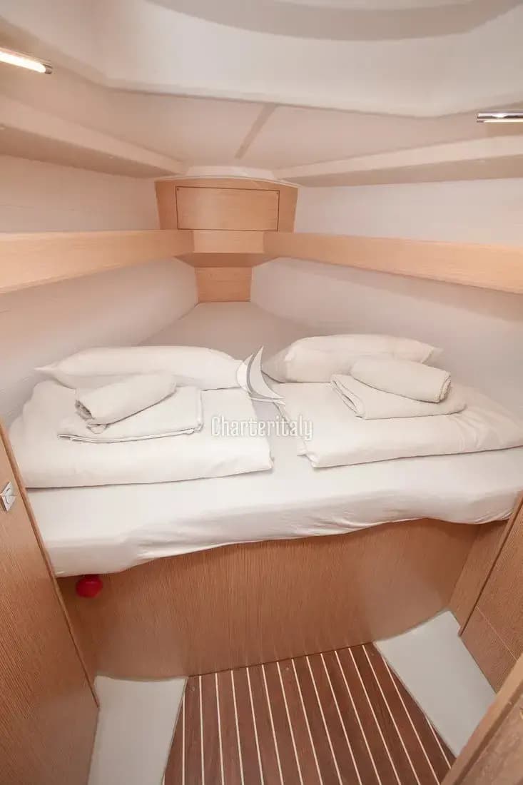 Bavaria Cruiser 34 Style - Aston - 15