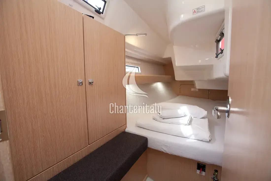 Bavaria Cruiser 34 Style - Aston - 16