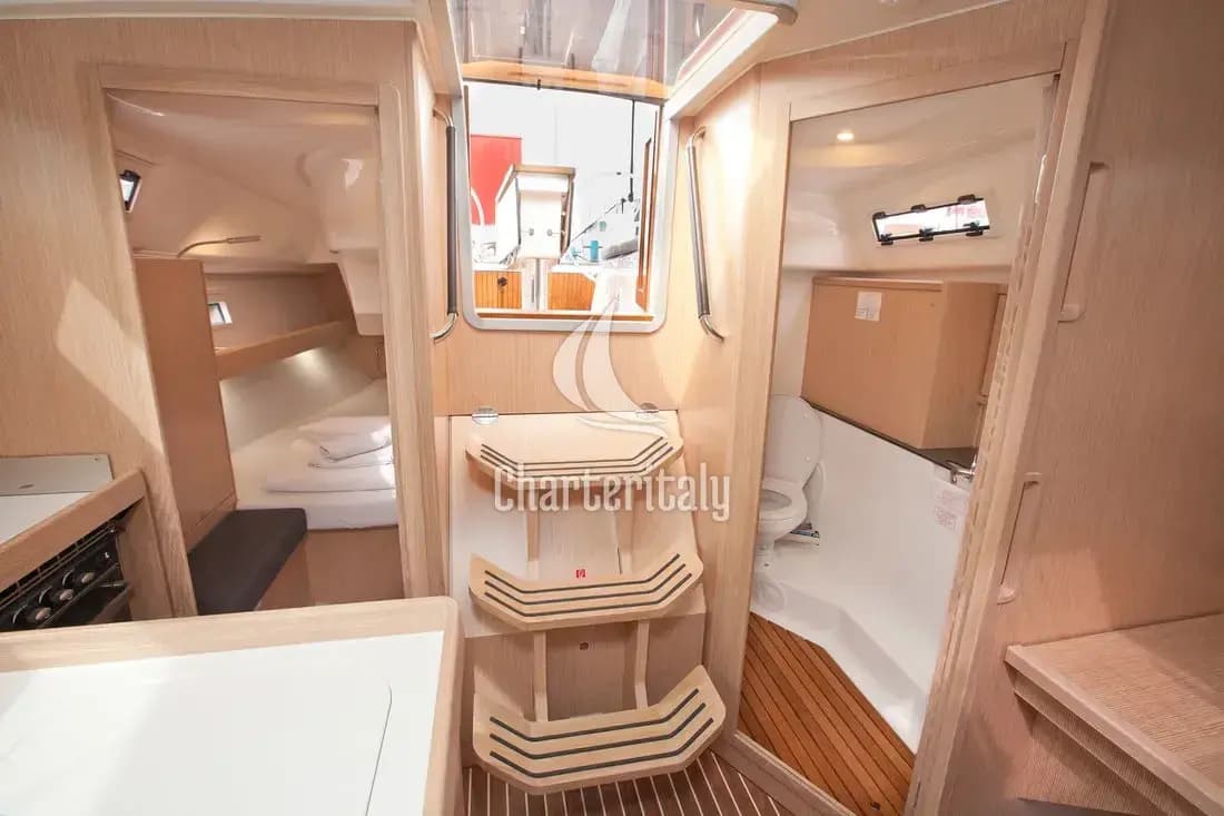 Bavaria Cruiser 34 Style - Aston - 14
