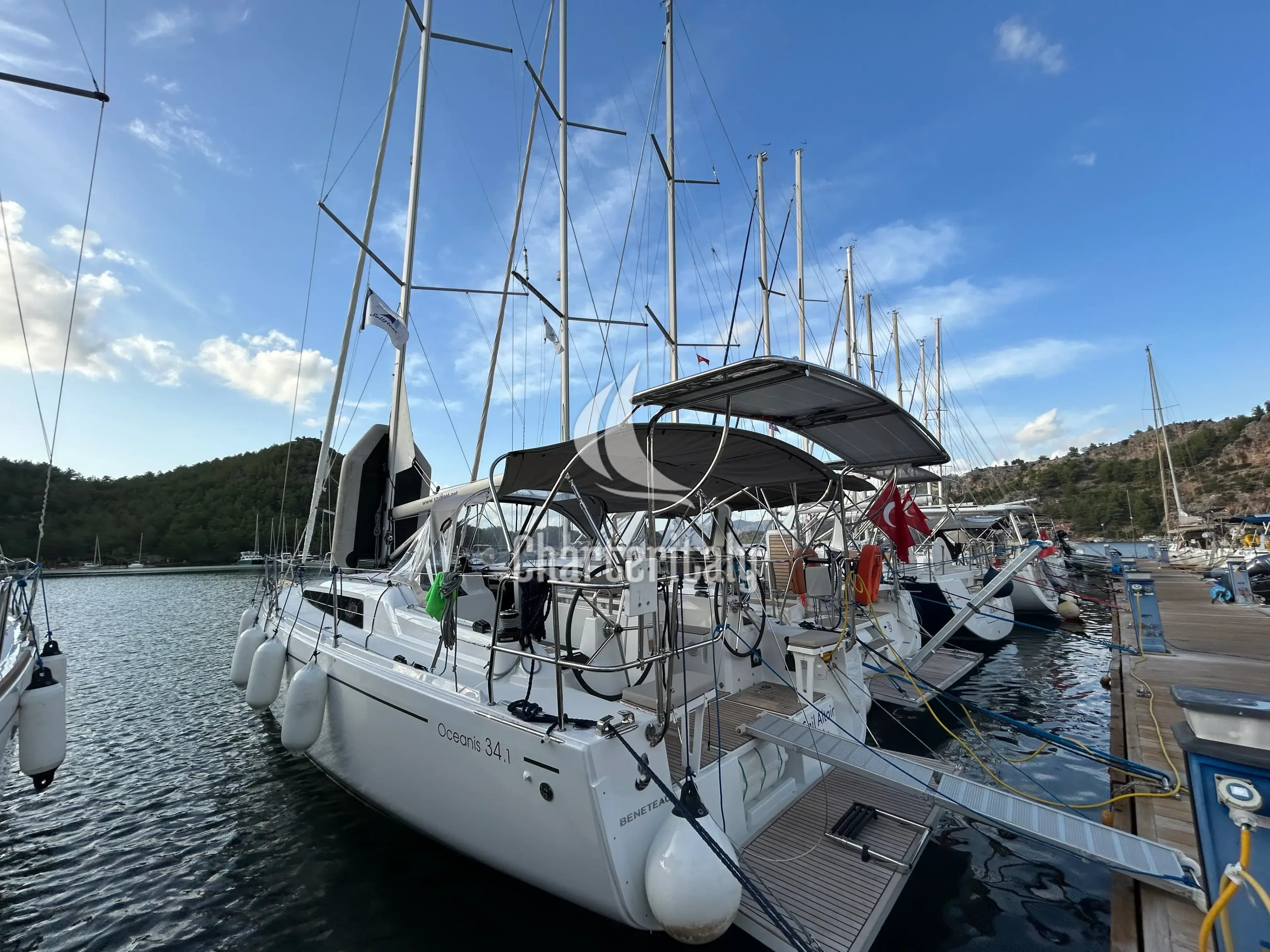 Oceanis 34.1 - Sail Altair 1 - 5