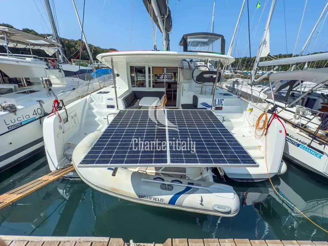 Lagoon 40 - 4 + 2 cab - Blue - 1