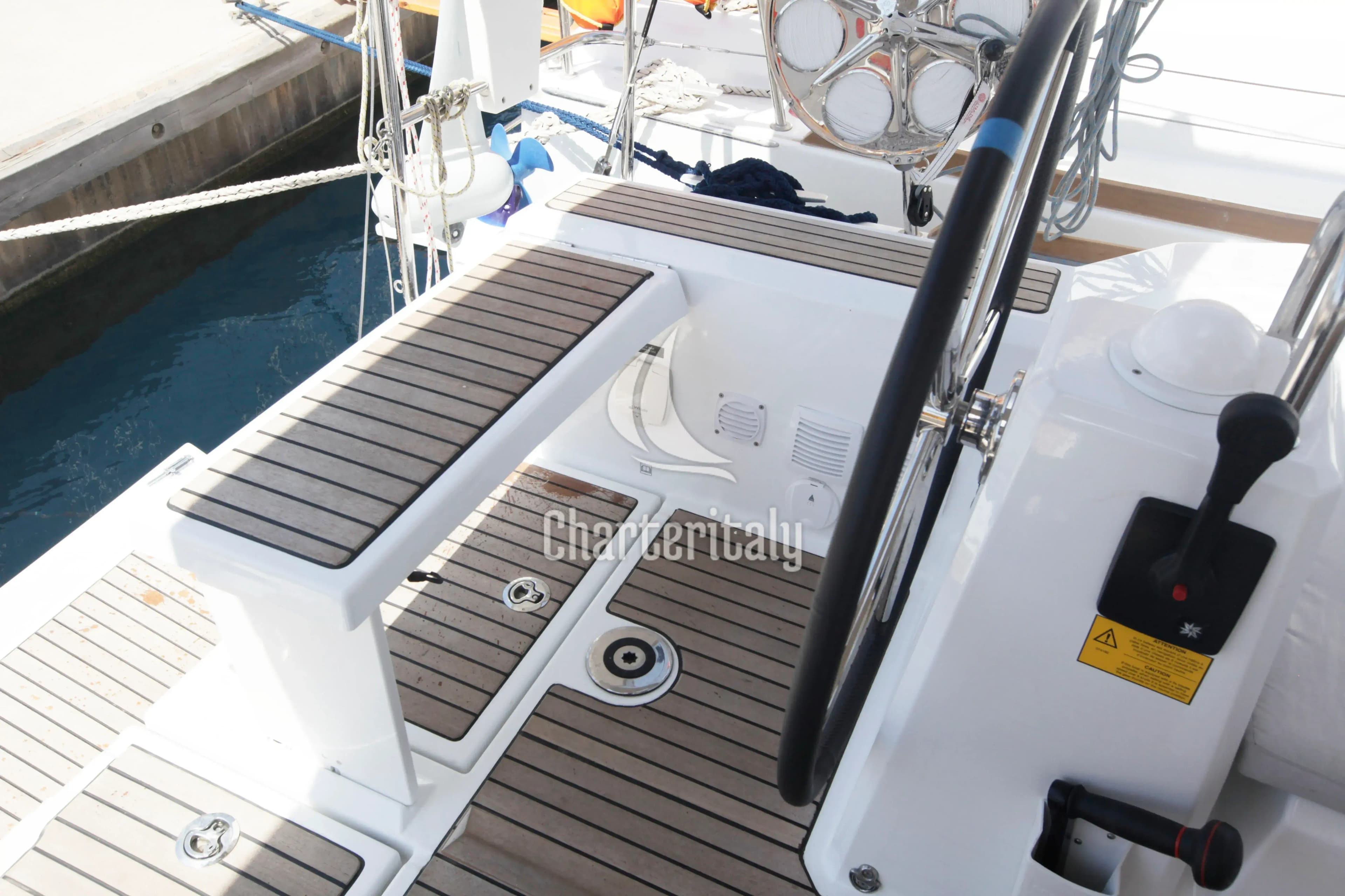 Oceanis 38.1 - Missy - 17