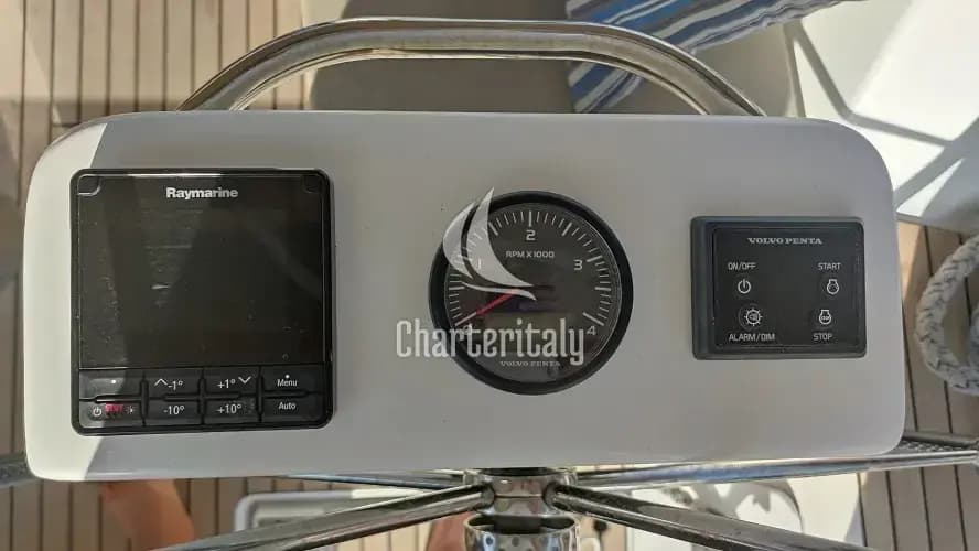 Dufour 360 - Gracia - 6