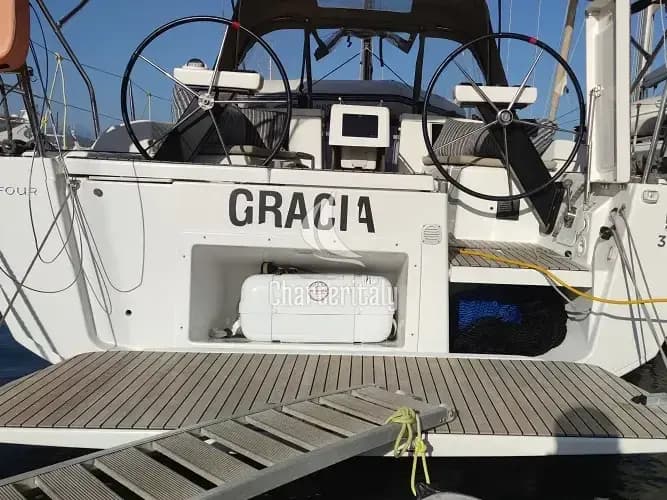 Dufour 360 - Gracia - 1