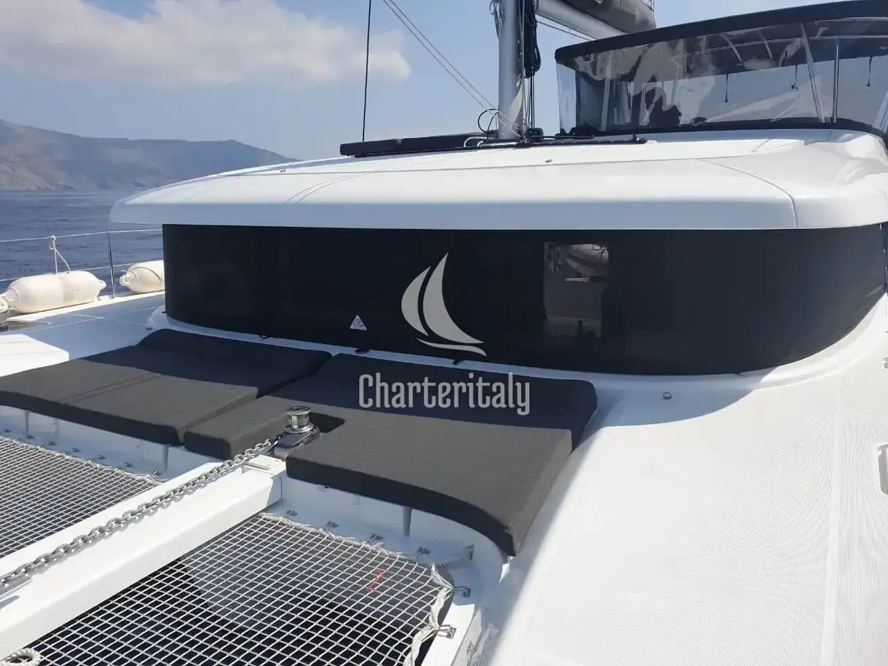 Lagoon 42 - All In - 11