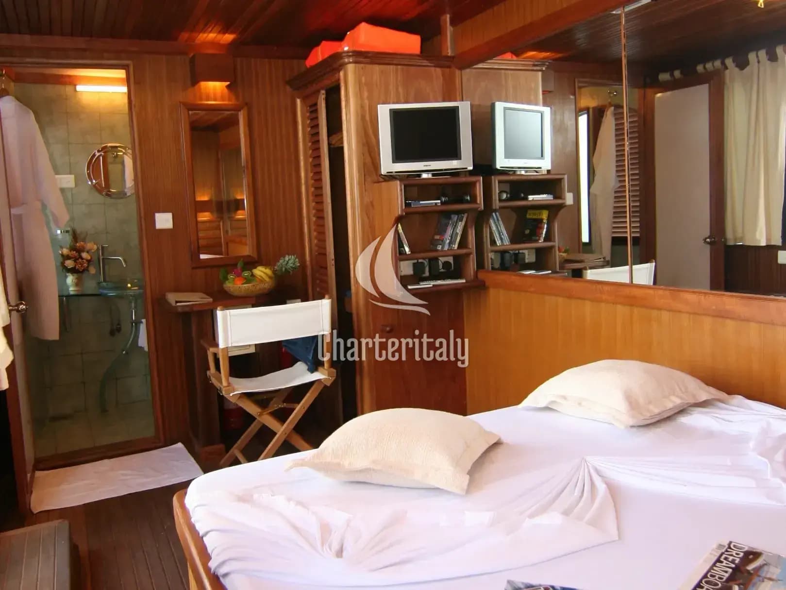 Wooden motor yacht - Stella 1 - 4