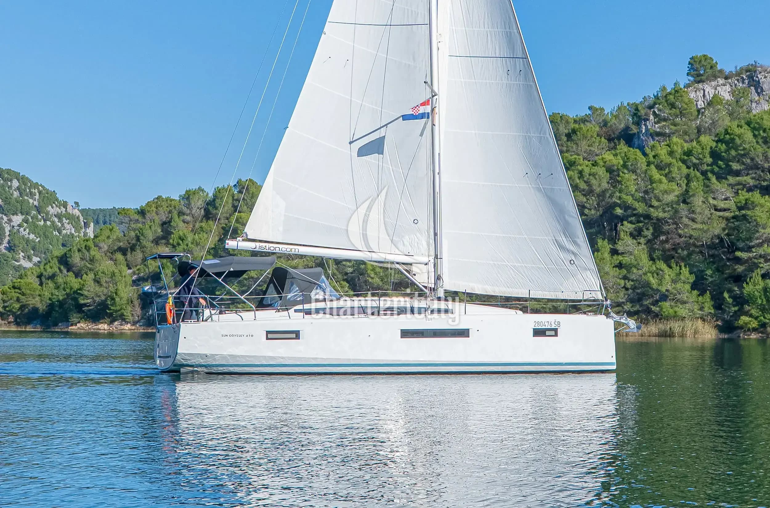 Sun Odyssey 410 - 3 cab. - First Date - 1
