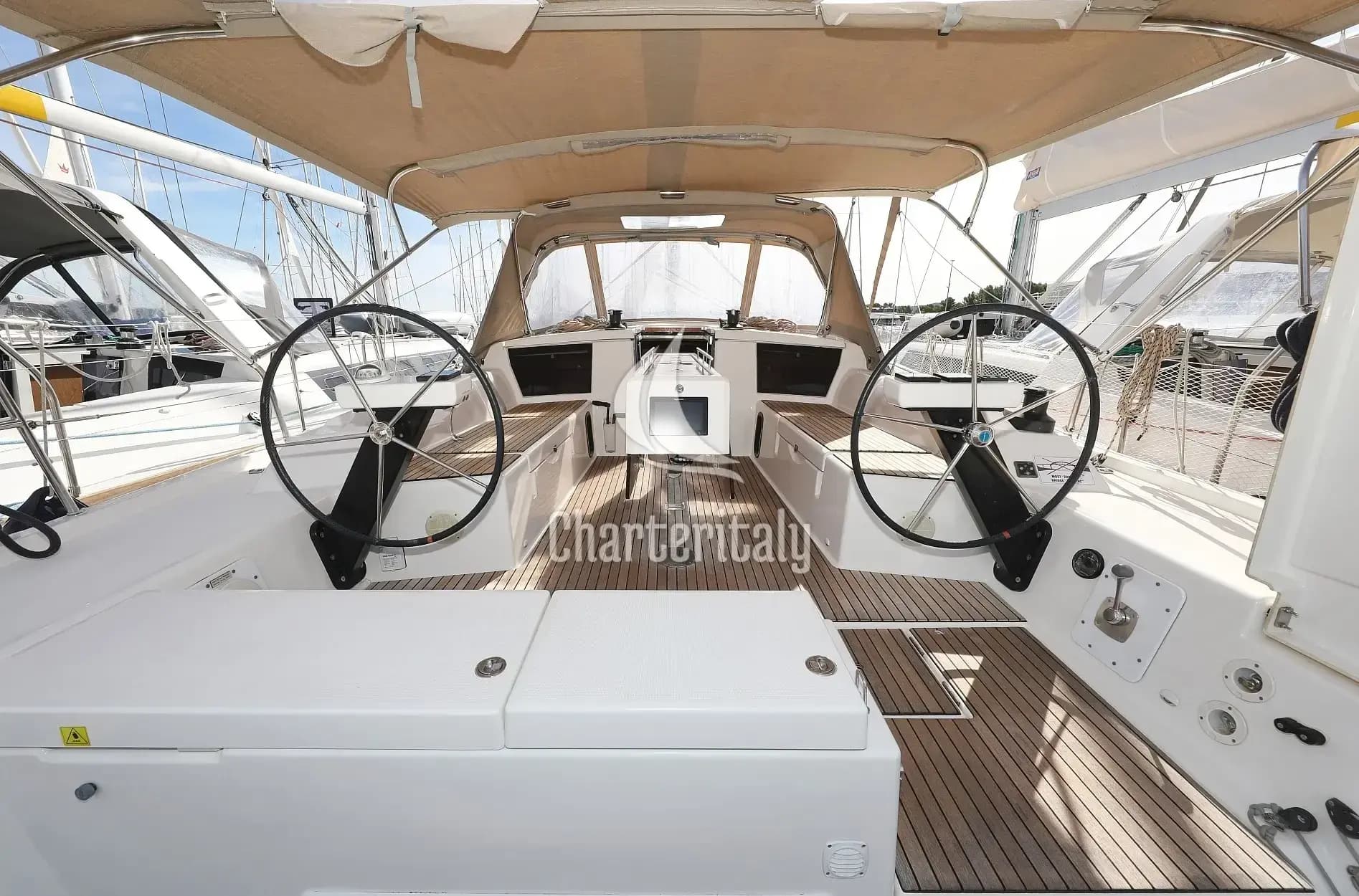 Dufour 430 GL - Friendship - 4