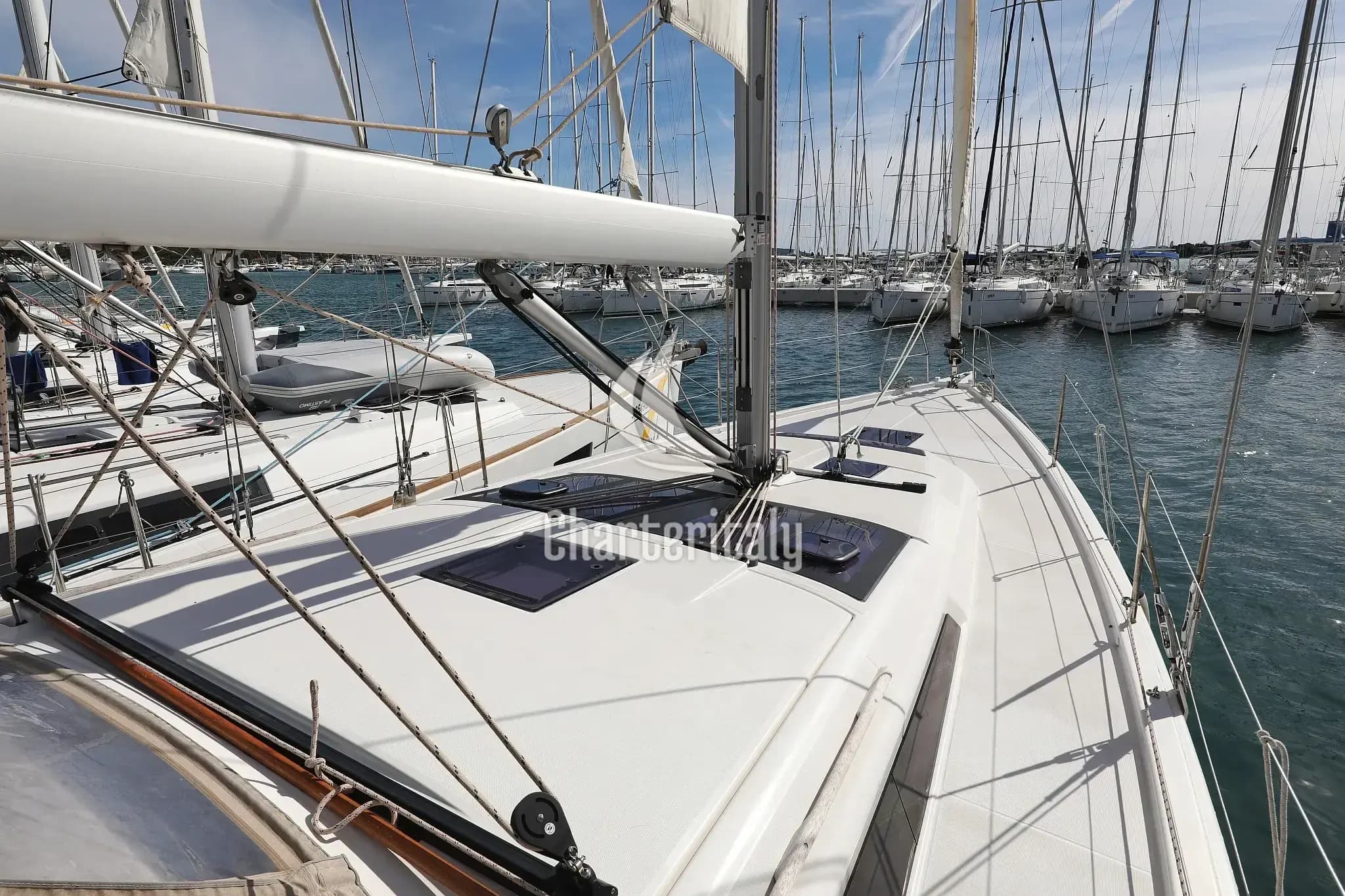 Dufour 430 GL - Friendship - 10