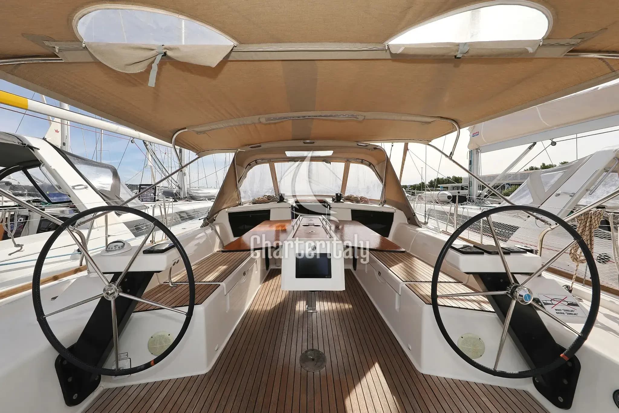 Dufour 430 GL - Friendship - 5