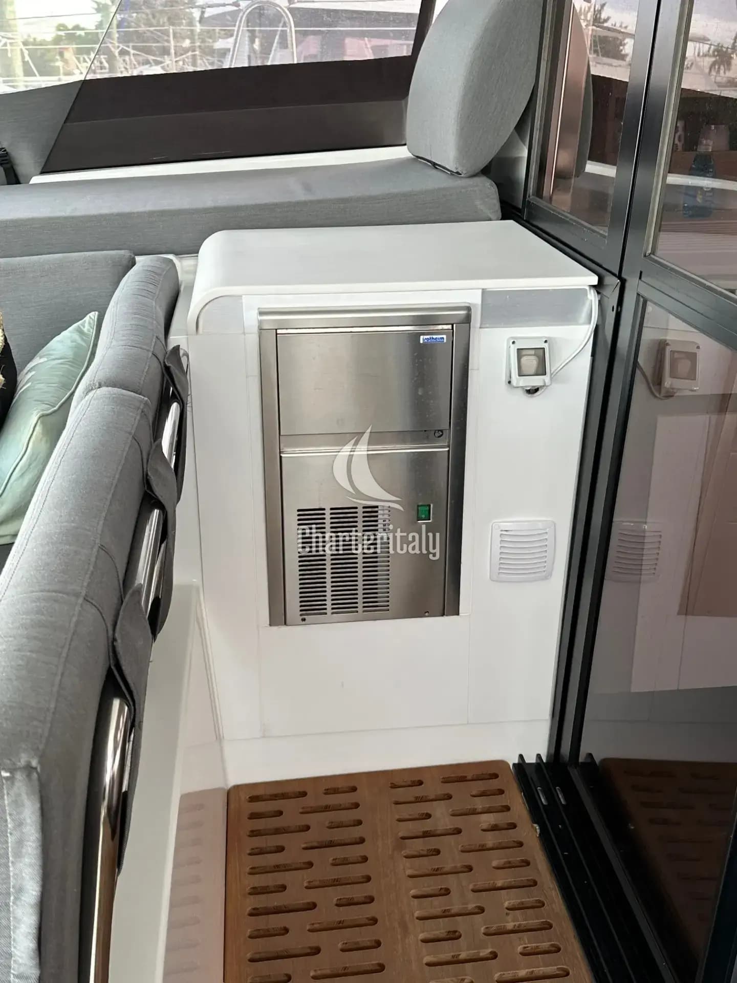 Fountaine Pajot Aura 51 - Amajen - 5