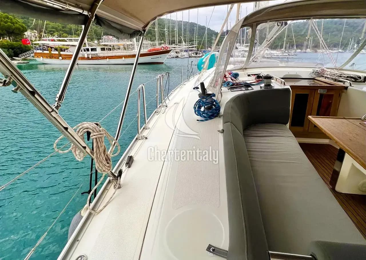 Bavaria Cruiser 45 - Aquaholic - 7