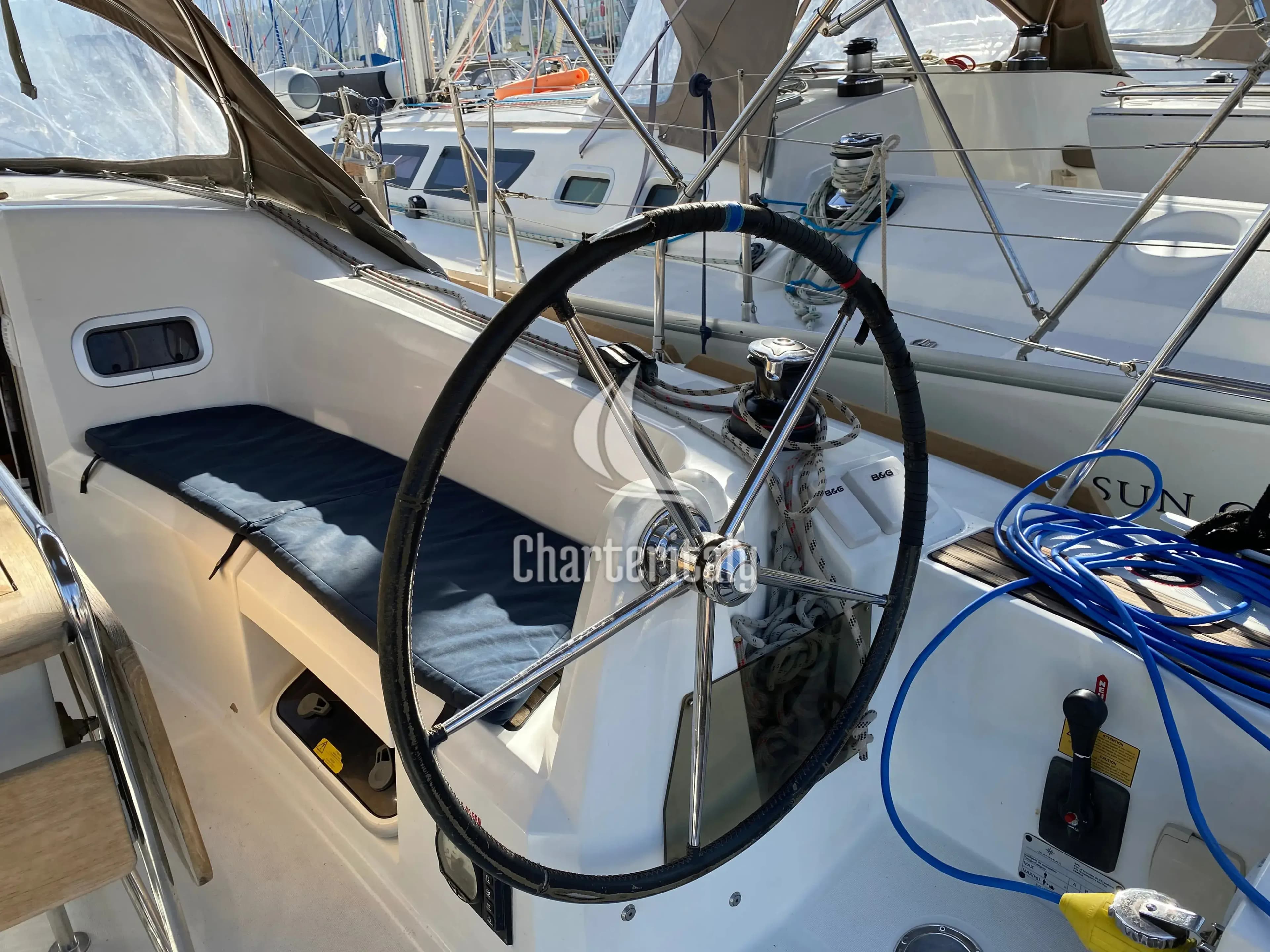 Sun Odyssey 349 - Blue Dreams - 11