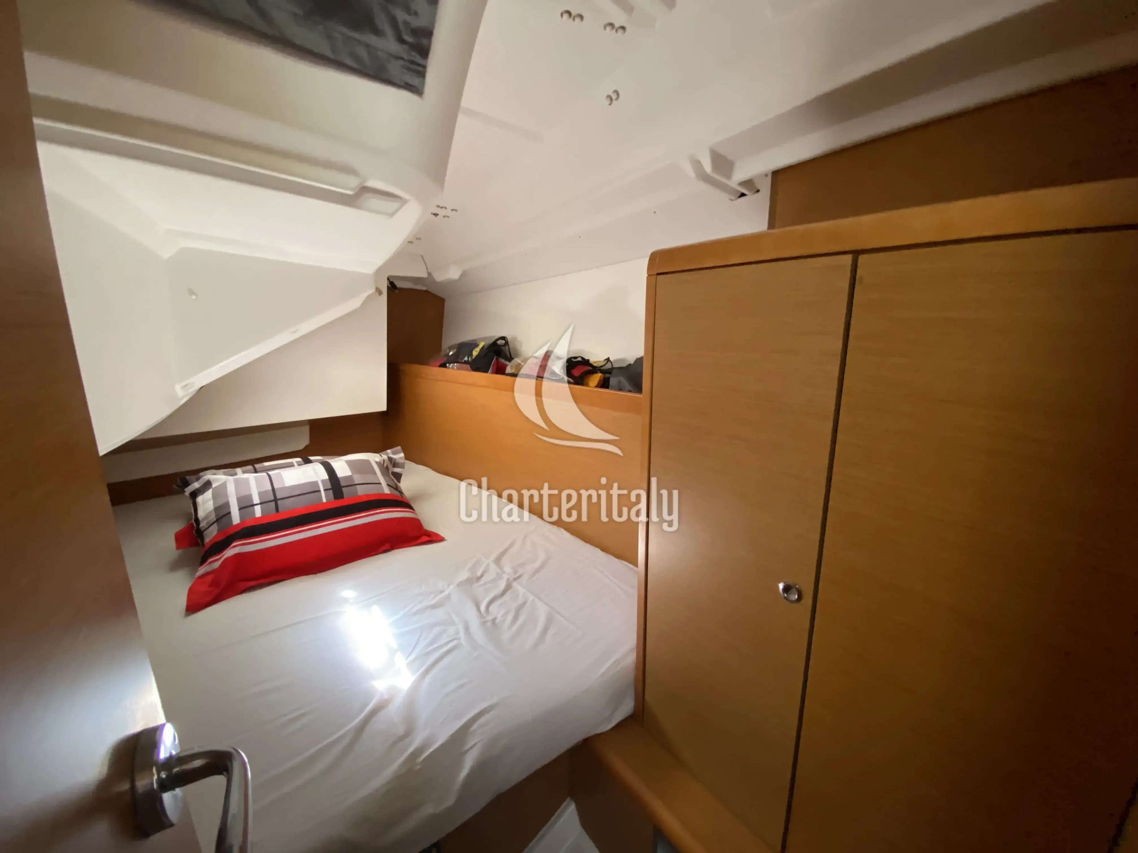 Sun Odyssey 349 - Blue Dreams - 18