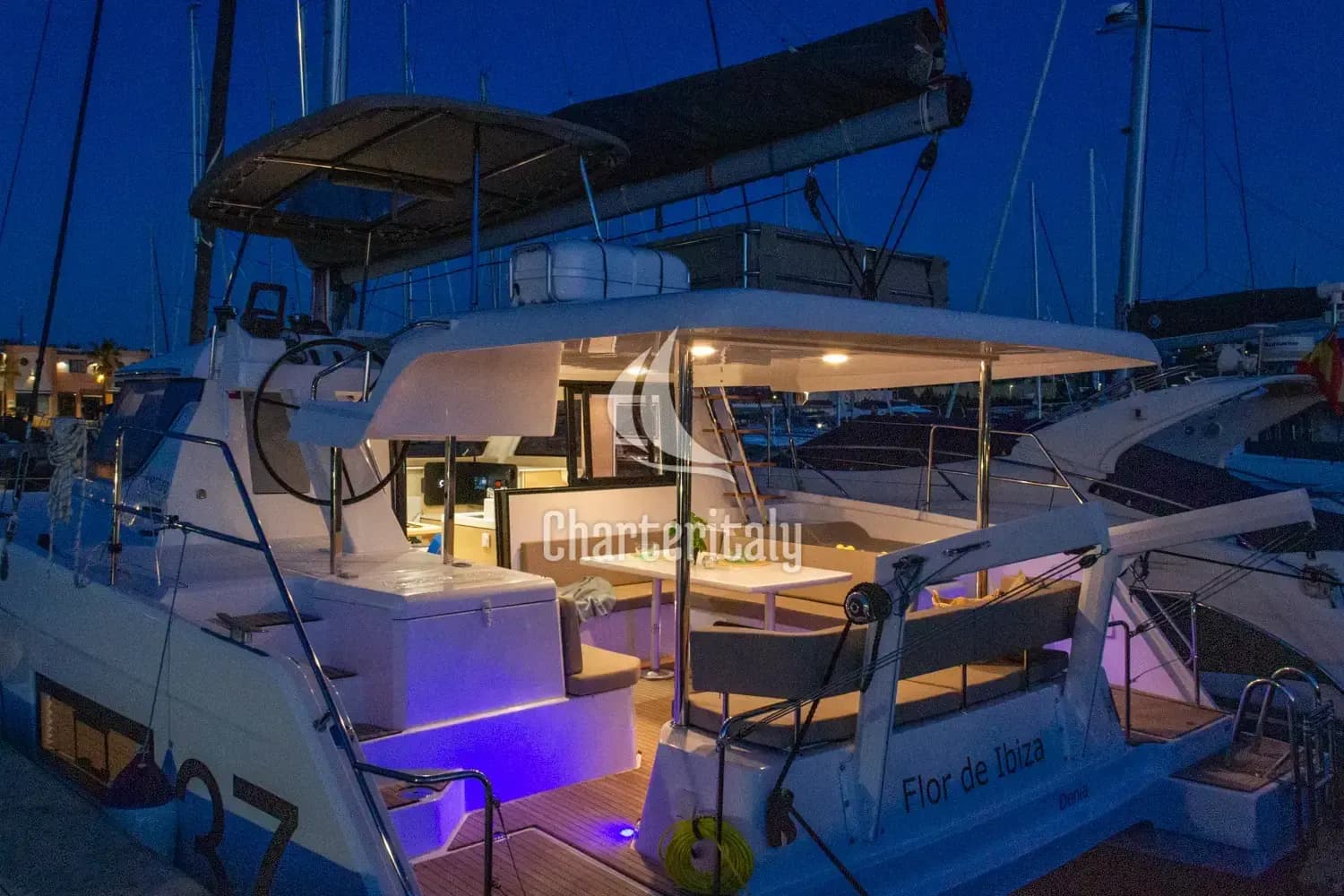 Aventura 37 - Flor de Ibiza - 2