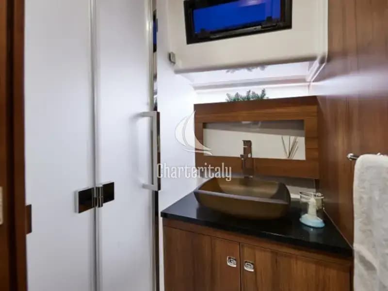Northman 1200 Elegance - ELEGANCE FLYBRIDGE - 7