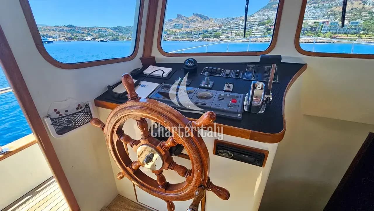 Custom built 183 - Sevill - 31