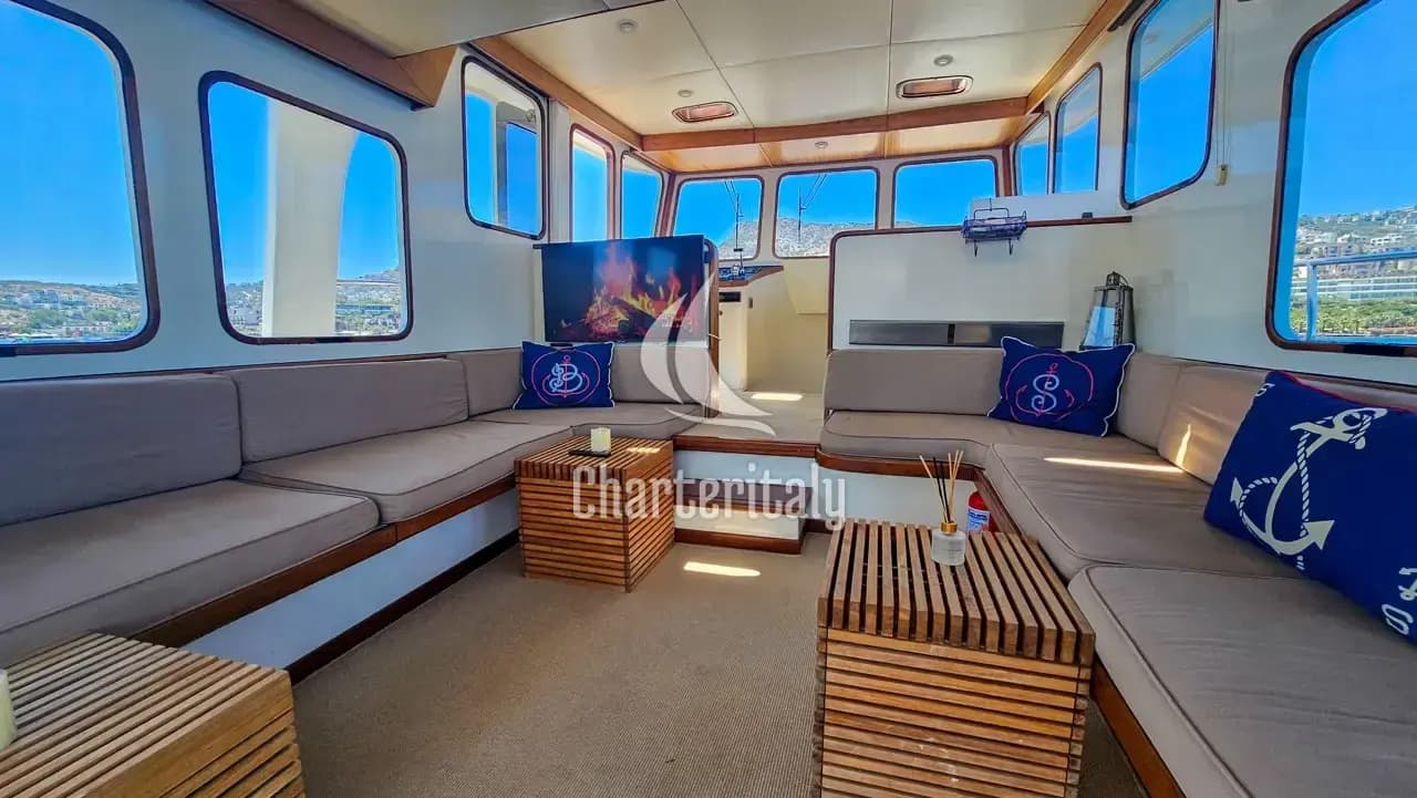 Custom built 183 - Sevill - 24