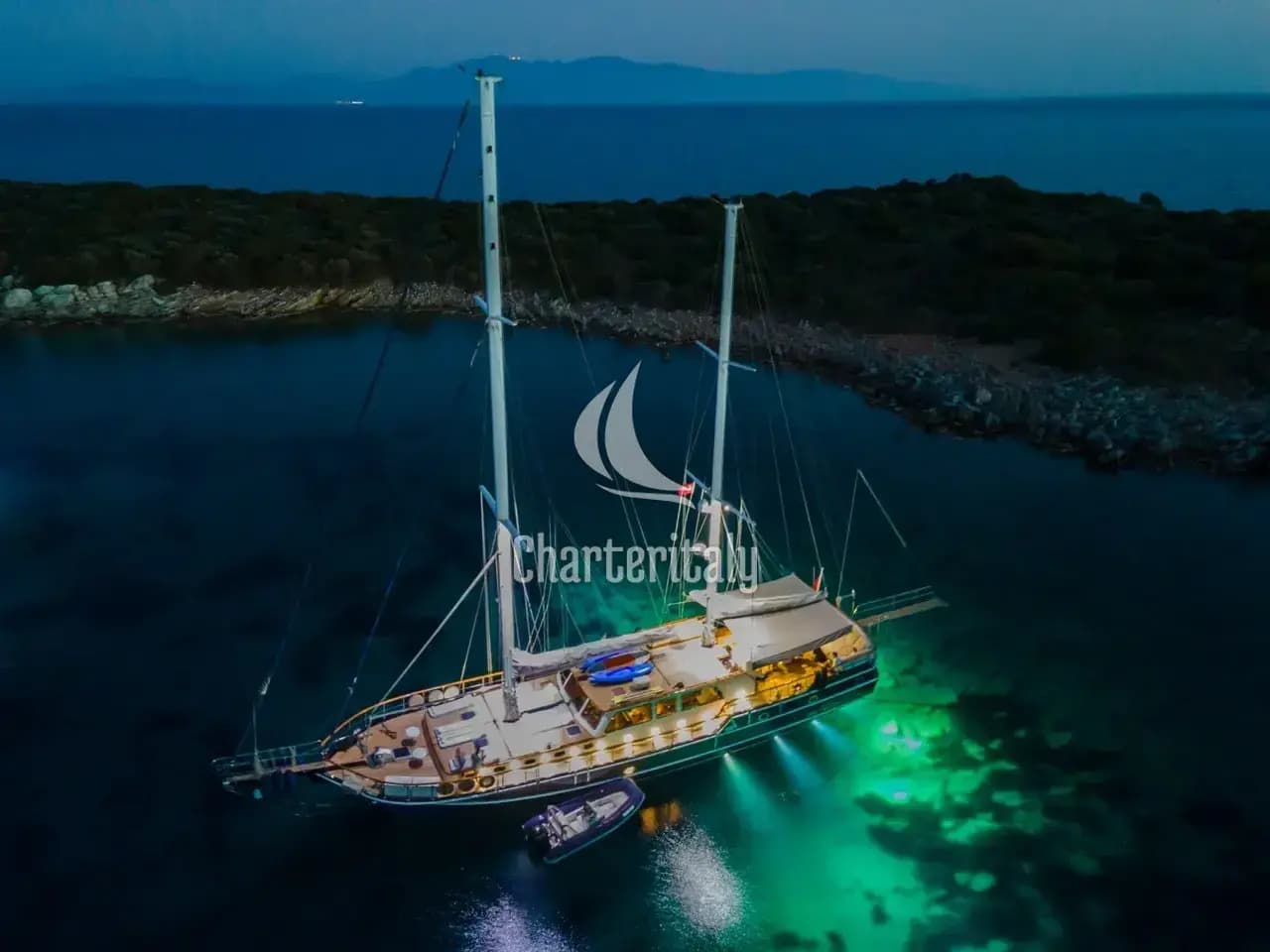 Custom built 183 - Dea Del Mare - 24